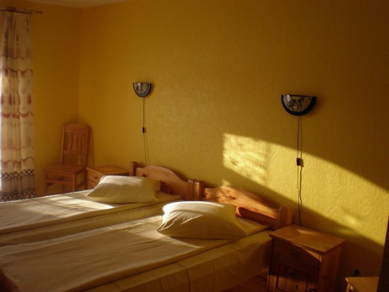 Hotel Viesu Nams Pupoli Dundaga Zimmer foto